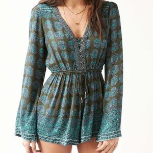 Ecote blue green patterned long sleeve romper
